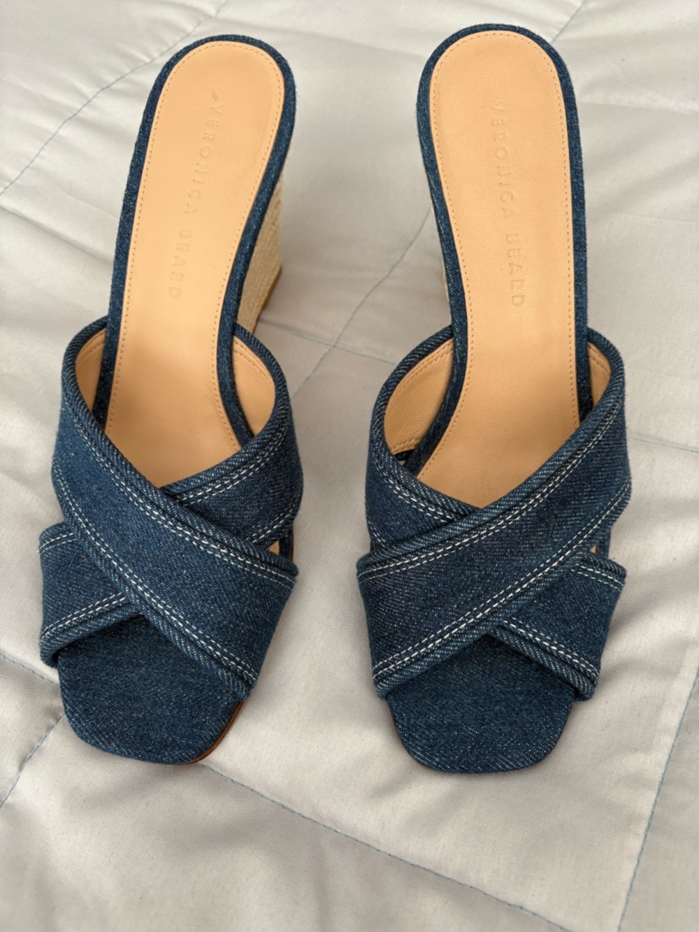 Veronica Beard Sandals Like New